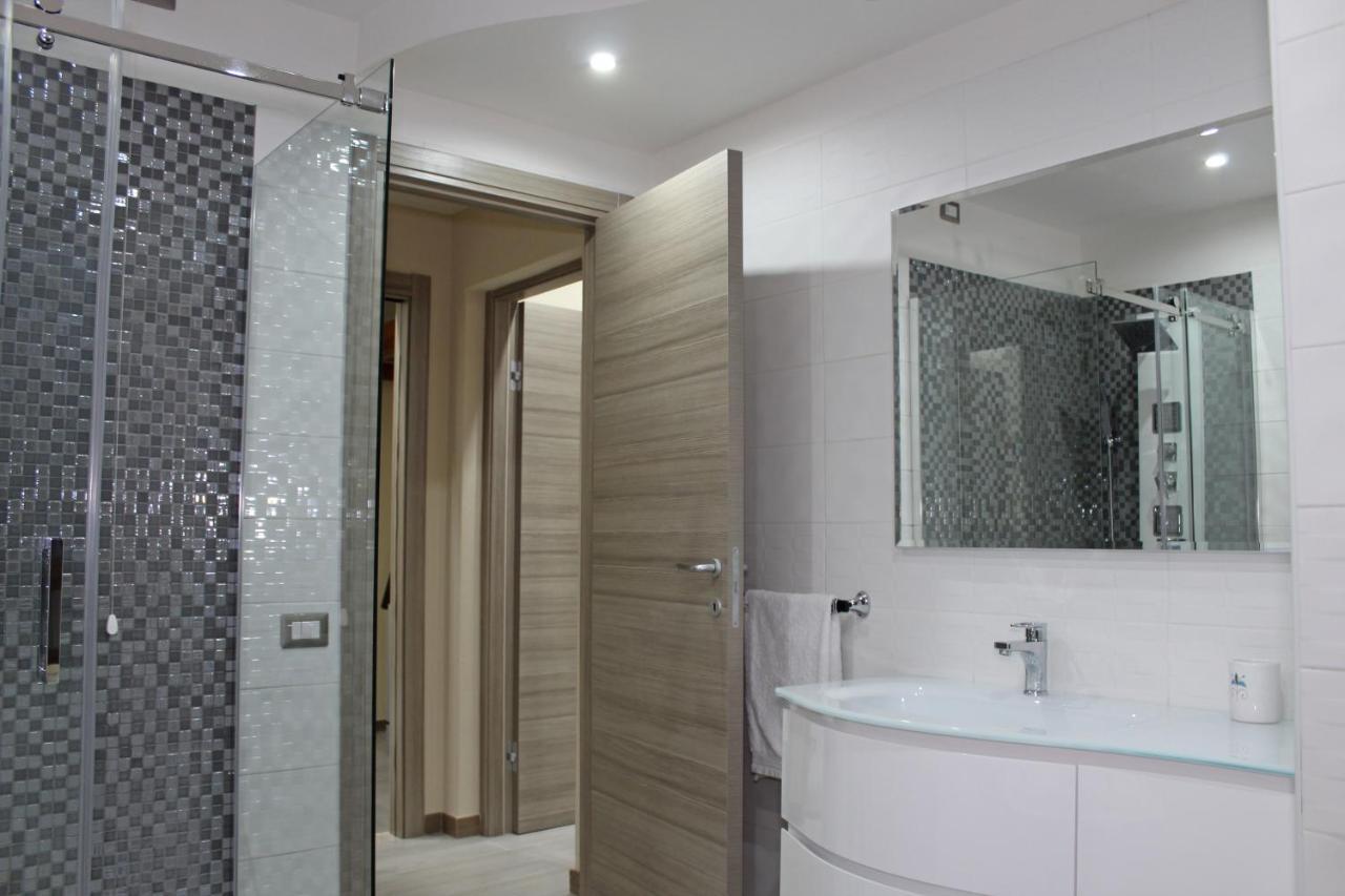 Flamingo Luxury Apartment Ajpsardinia Cagliari Exterior foto